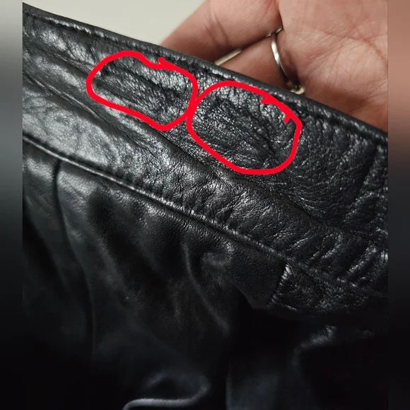 Danier Vintage Leather Pleated Cigarette Pants made in Canada Size 4 - Picture 10 of 10